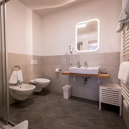 Frühstückspension Garni Am Schloss 3*